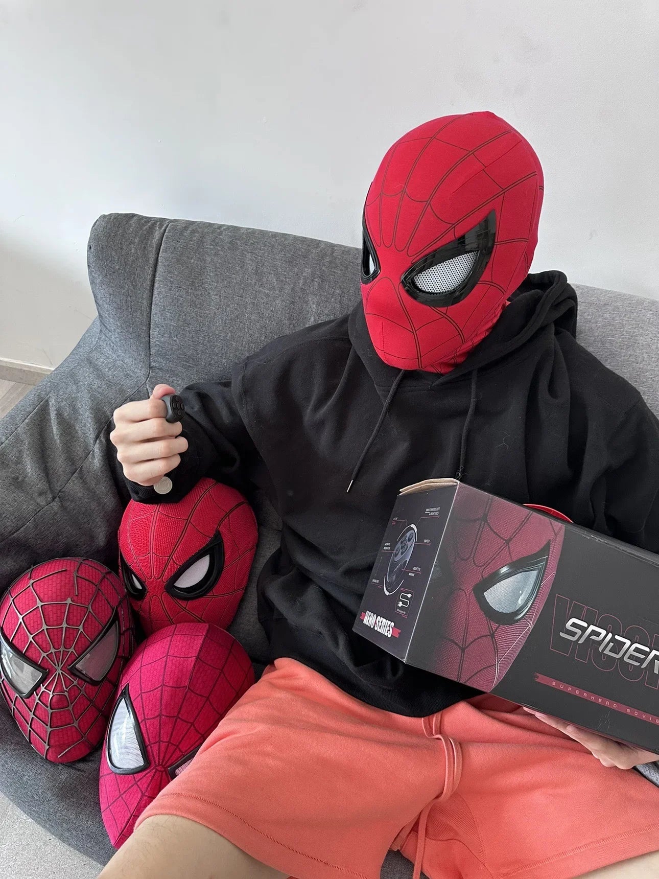 Popular Electric Spider Man Headband, Remote Control Flash USB Charging Glowing Mask, Funny and Handsome Gift